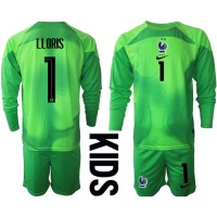Frankrike Hugo Lloris #1 Målvakt Replika babykläder Bortaställ Barn VM 2022 Långärmad (+ korta byxor)